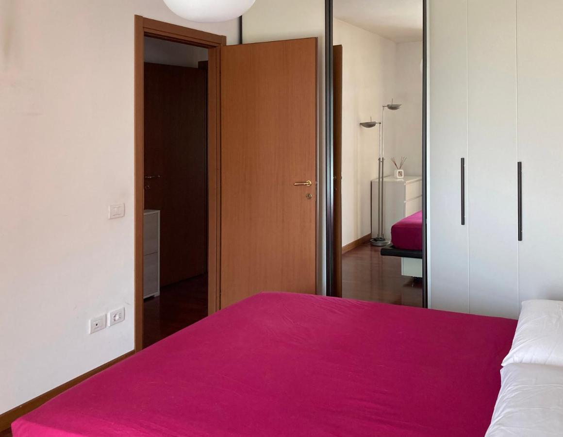 Large well-equipped appartement near Como lake Lecco Exterior foto