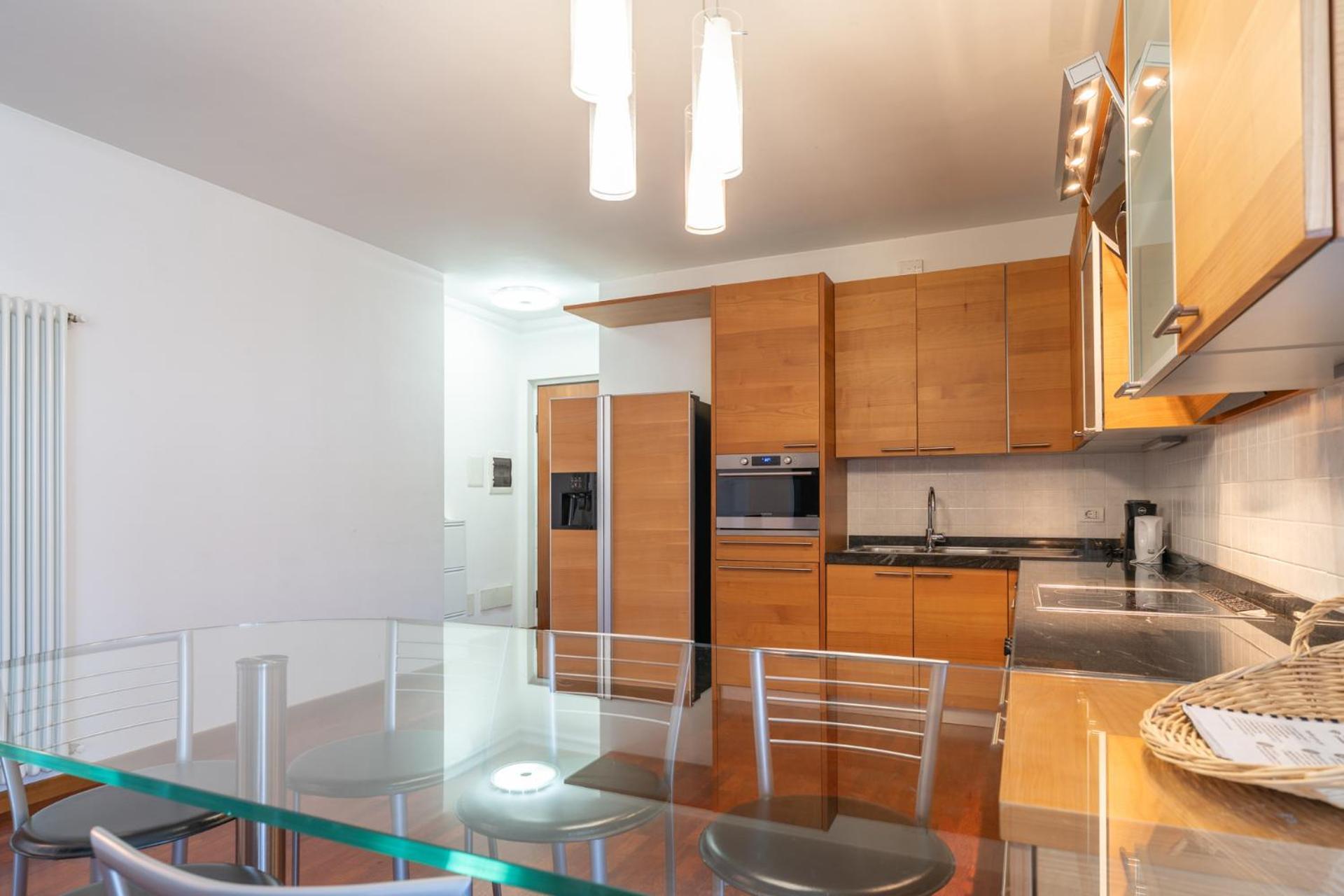 Large well-equipped appartement near Como lake Lecco Exterior foto
